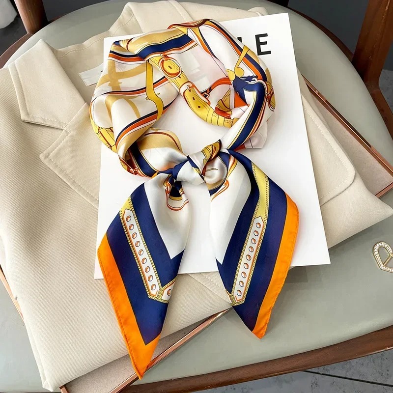 Luxury Bags China - ผ้าพันคอไหมสี่เหลี่ยมลายโซ่ ดีไซน์หรูหรา สำหรับผู้หญิง ผ้าซาตินเนื้อนุ่ม ใช้เป็นผ้าคาดผม ผ้าคลุมศีรษะ